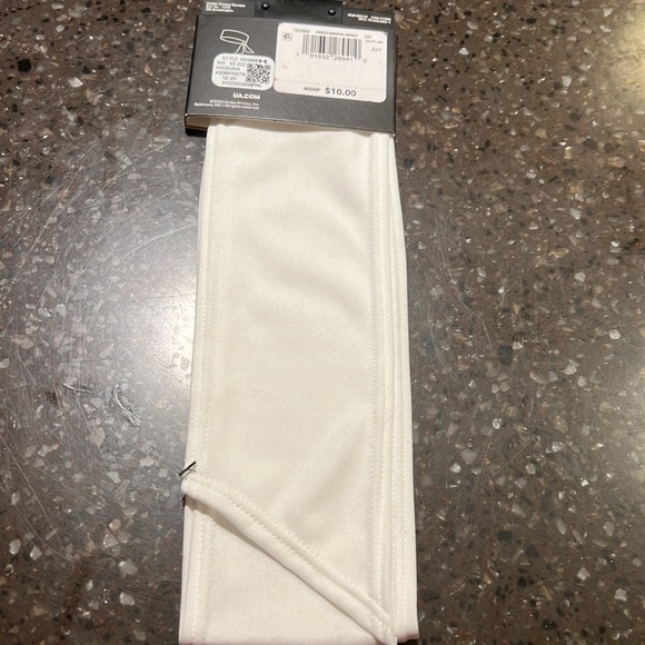 Under Armour tie headband - Picture 3 of 4